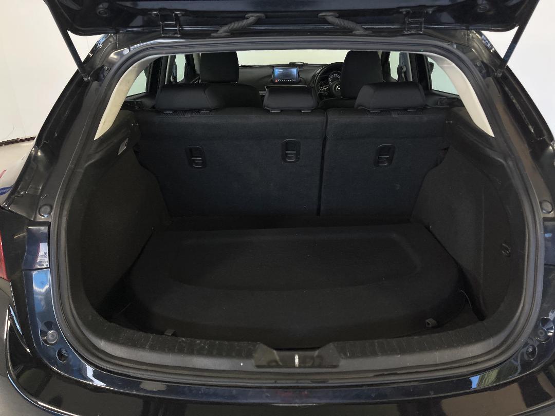 Photo '14' of Mazda Mazda3