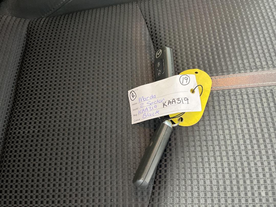 Photo '22' of Mazda Mazda3