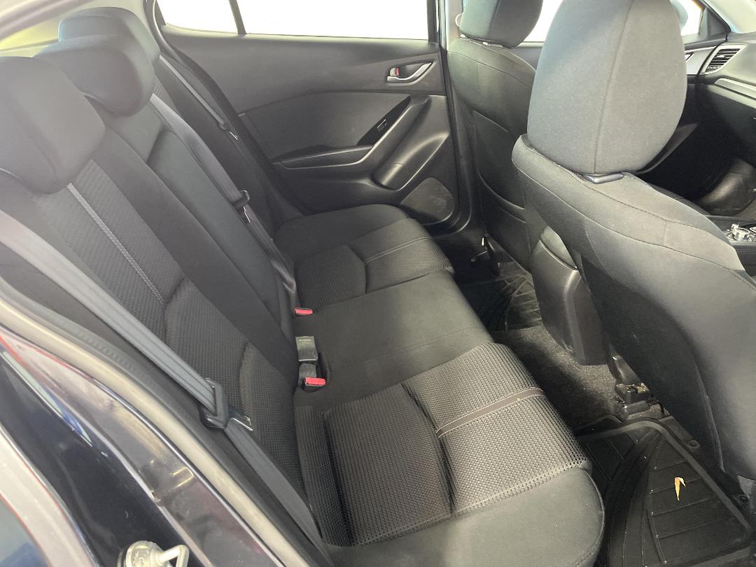 Photo '20' of Mazda Mazda3