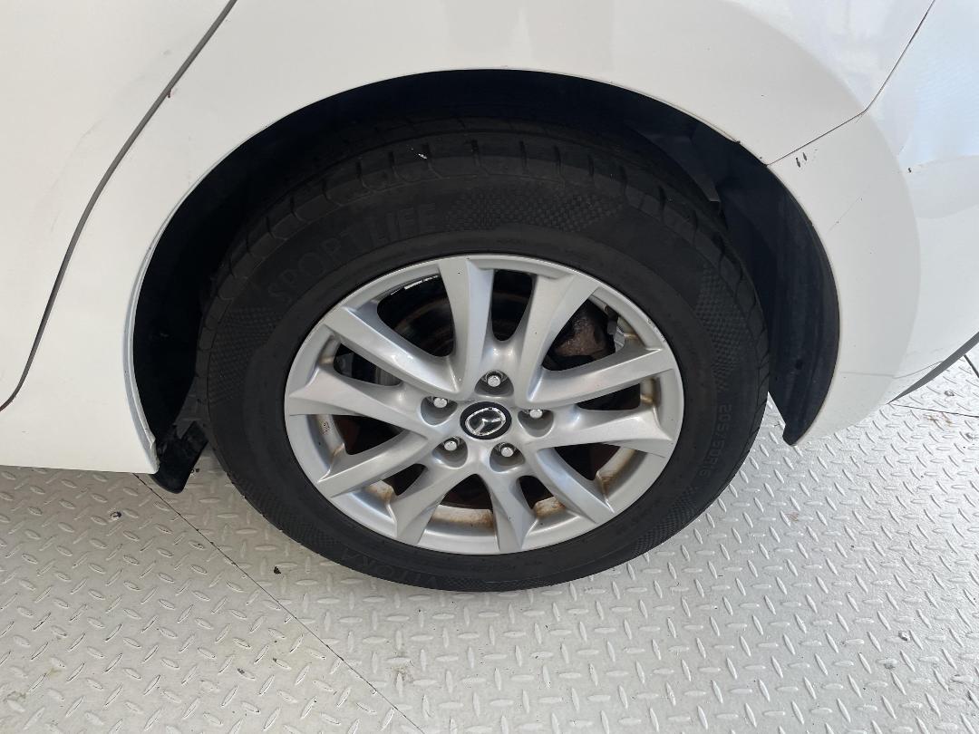 Photo '11' of Mazda Mazda3 Photo '11' of Mazda Mazda3