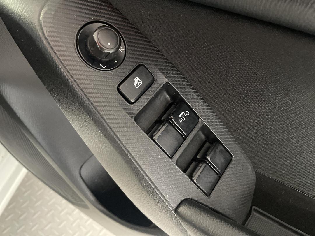 Photo '24' of Mazda Mazda3 Photo '24' of Mazda Mazda3