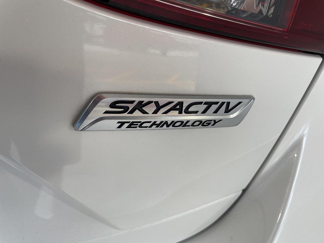 Photo '37' of Mazda Mazda3 Photo '37' of Mazda Mazda3