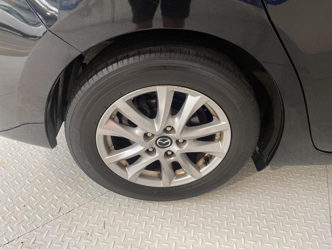 Photo '12' of Mazda Mazda3 Photo '12' of Mazda Mazda3