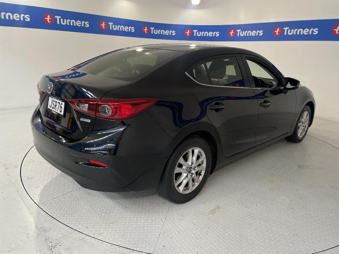 Photo '7' of Mazda Mazda3 Photo '7' of Mazda Mazda3