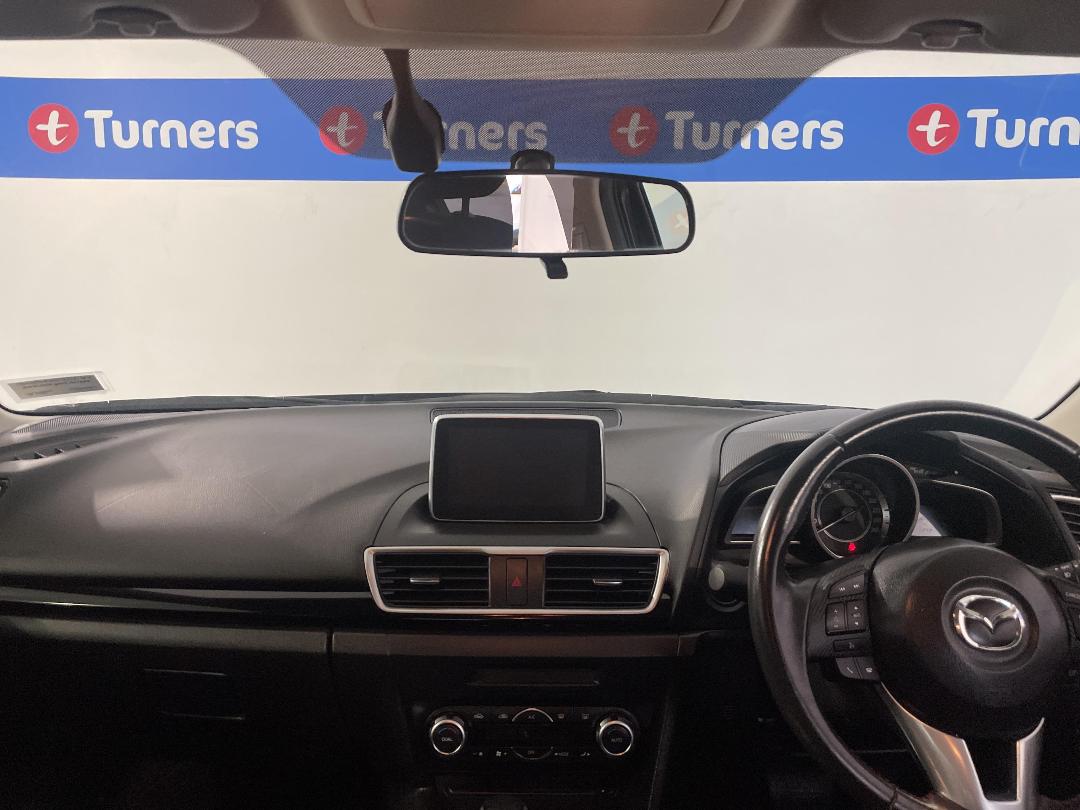 Photo '17' of Mazda Mazda3 Photo '17' of Mazda Mazda3