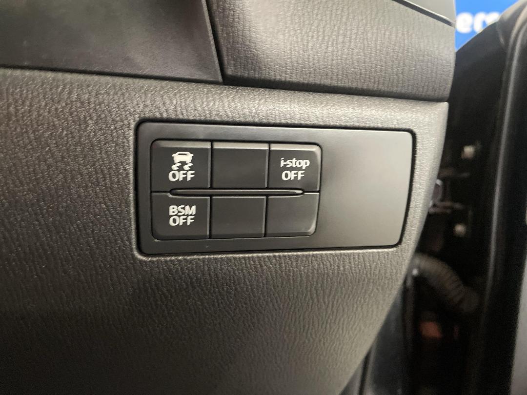 Photo '25' of Mazda Mazda3 Photo '25' of Mazda Mazda3