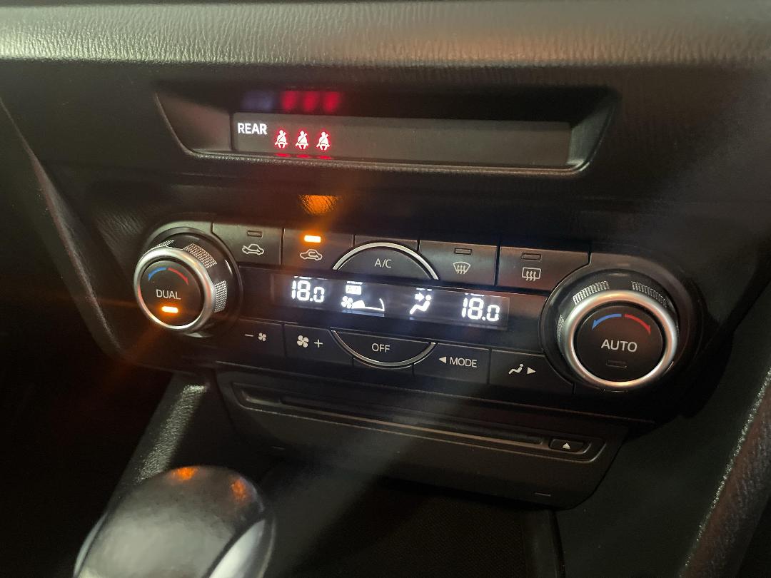 Photo '31' of Mazda Mazda3 Photo '31' of Mazda Mazda3