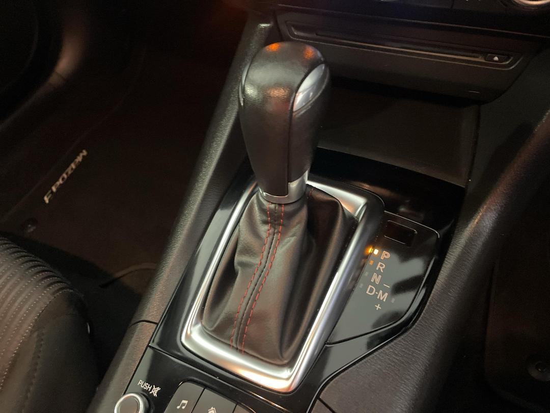 Photo '32' of Mazda Mazda3 Photo '32' of Mazda Mazda3