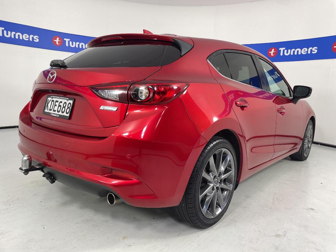 Photo '7' of Mazda Mazda3