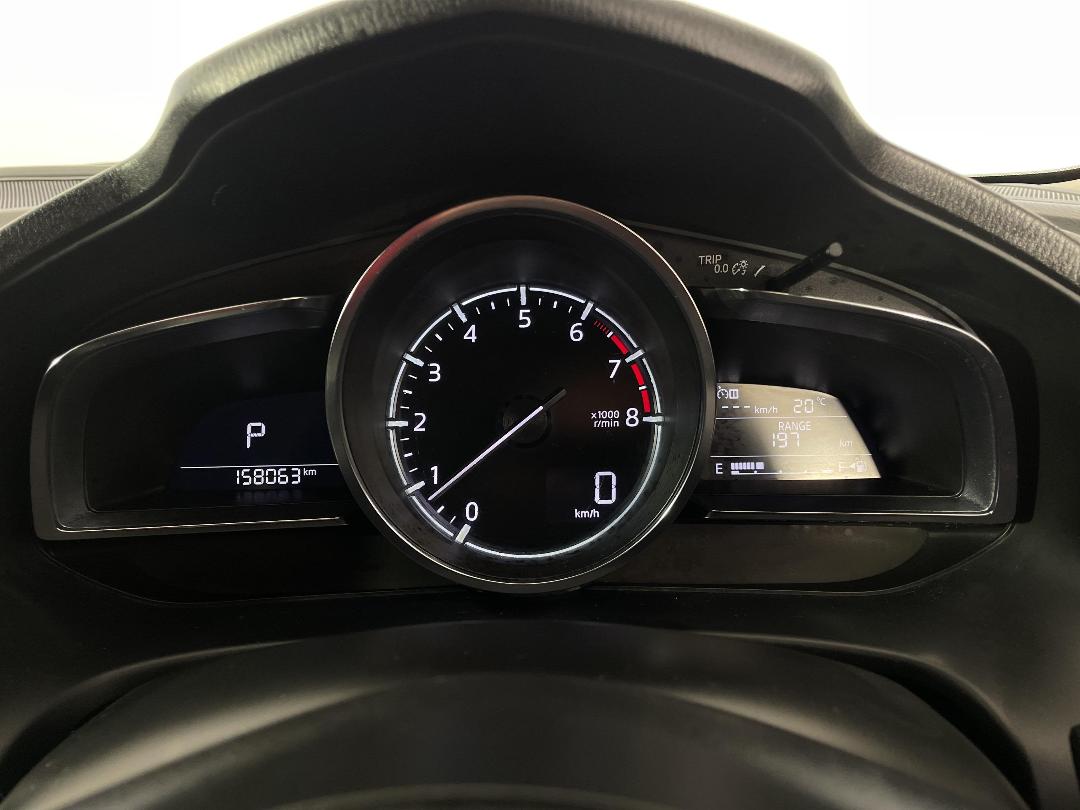 Photo '21' of Mazda Mazda3