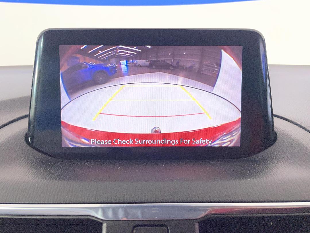 Photo '28' of Mazda Mazda3