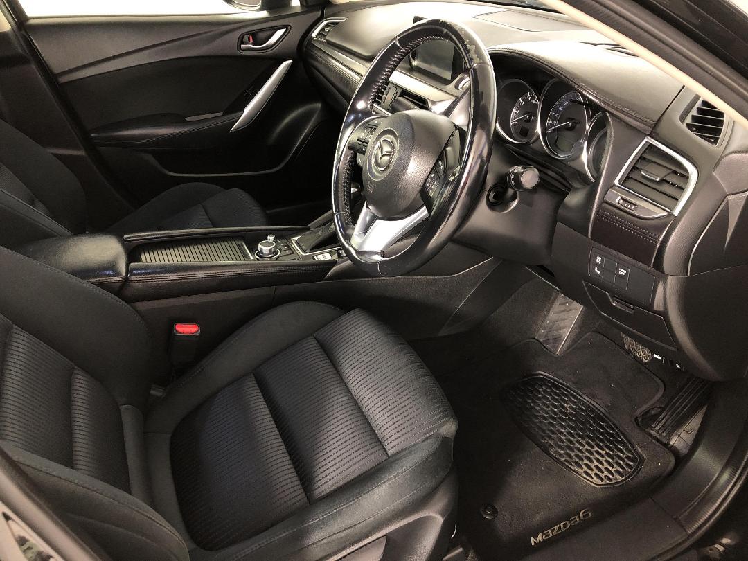 Photo '16' of Mazda Mazda6