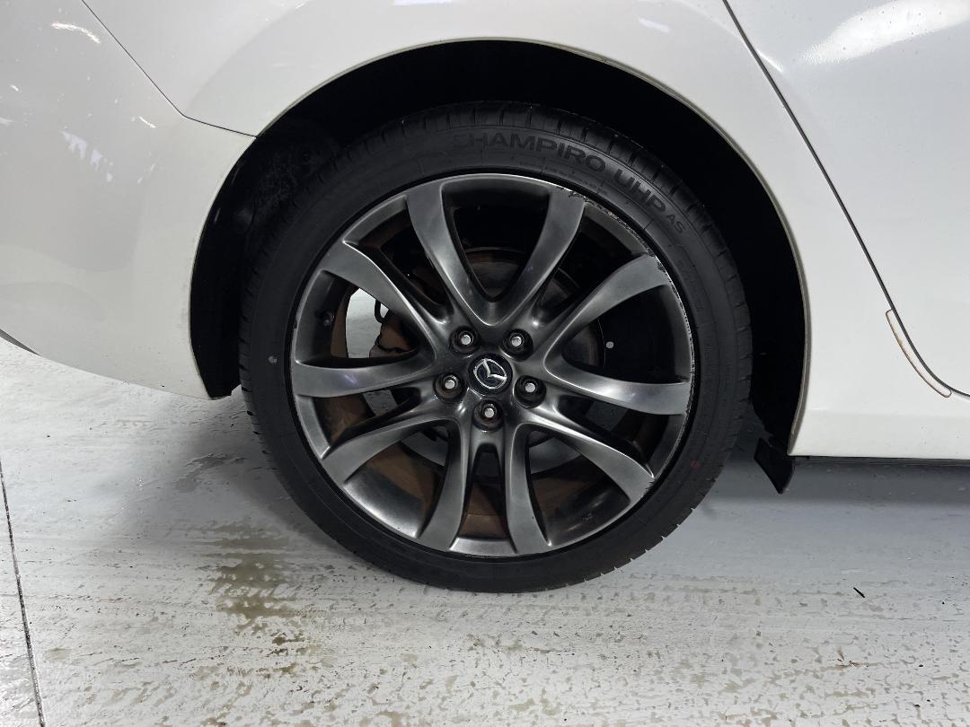 Photo '12' of Mazda Mazda6