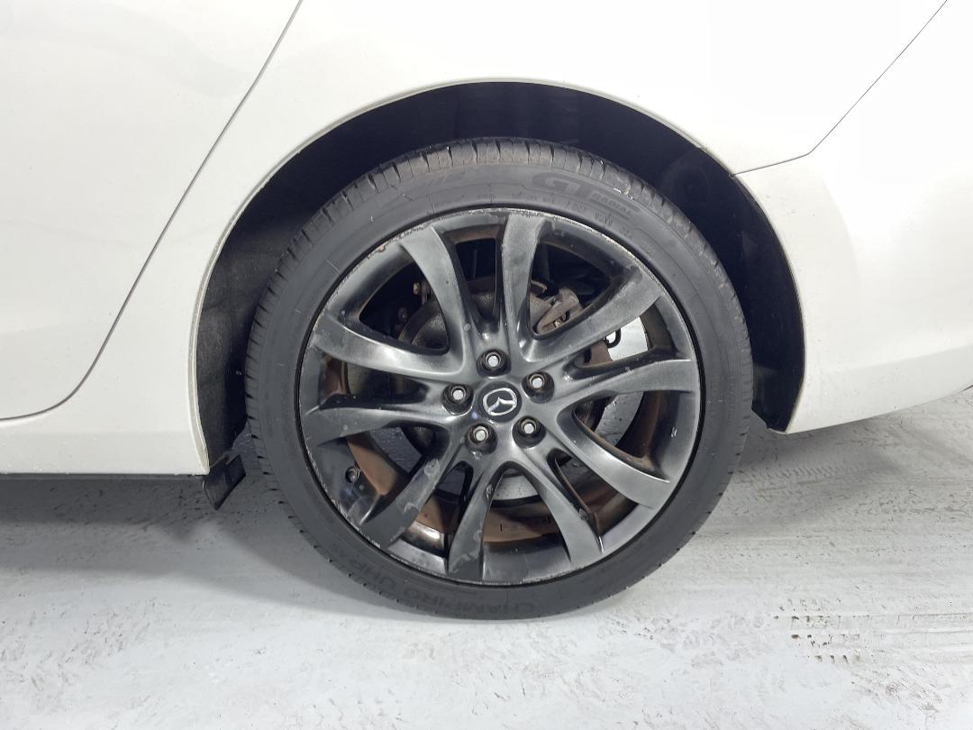 Photo '11' of Mazda Mazda6