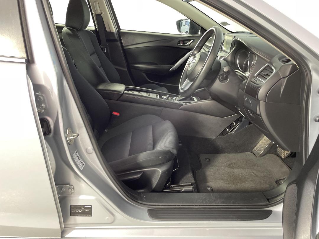 Photo '16' of Mazda Mazda6