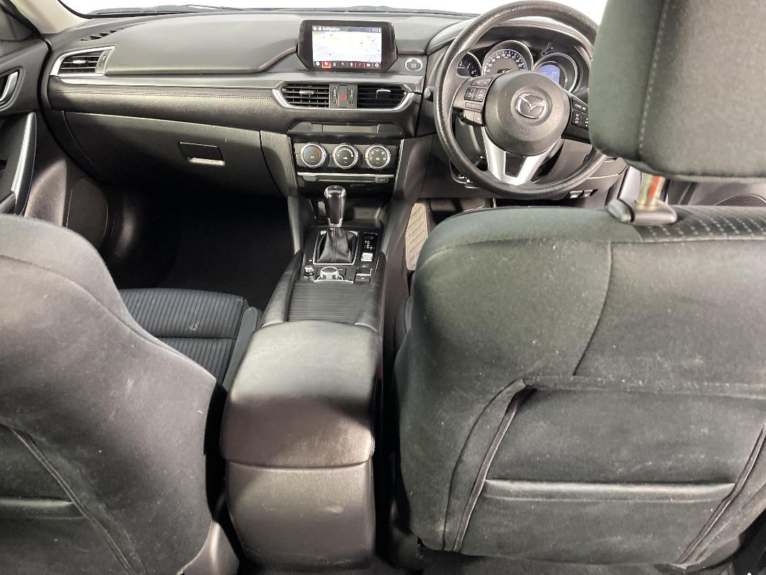 Photo '18' of Mazda Mazda6