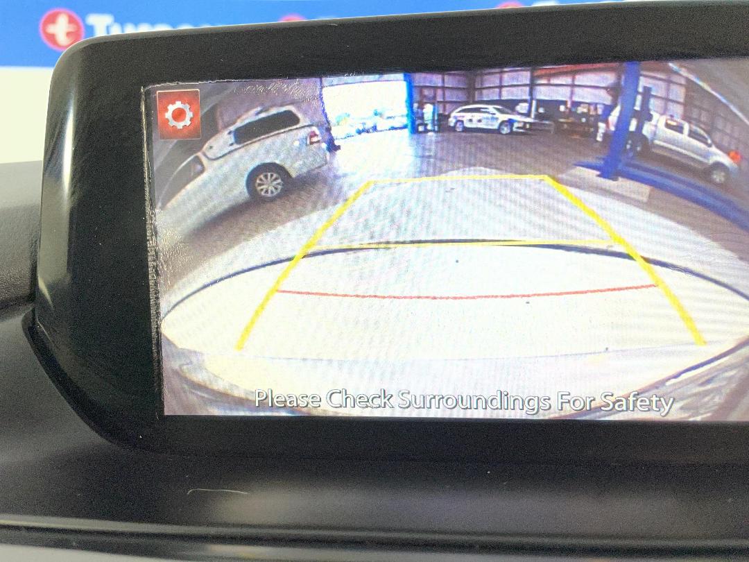 Photo '23' of Mazda Mazda6