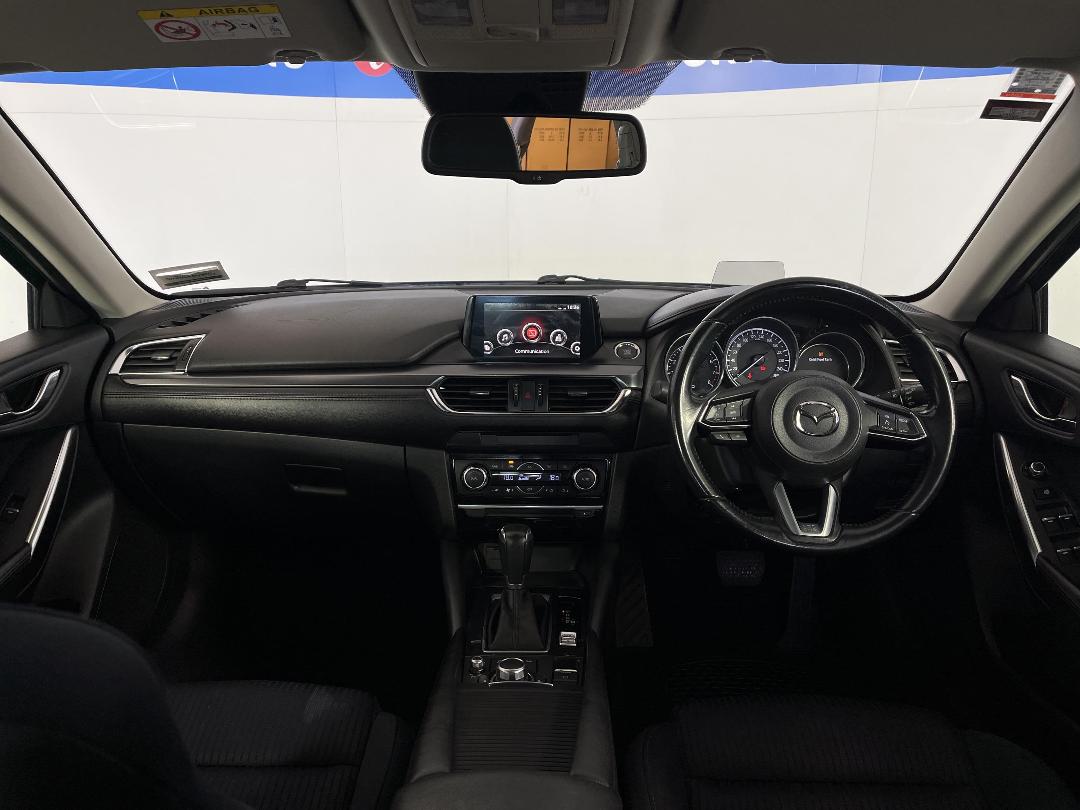 Photo '17' of Mazda Mazda6