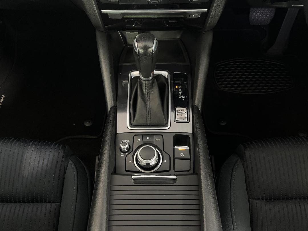 Photo '18' of Mazda Mazda6