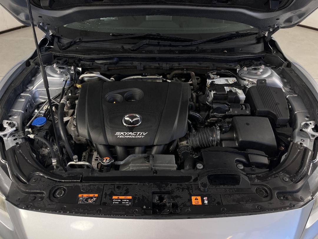 Photo '13' of Mazda Mazda6