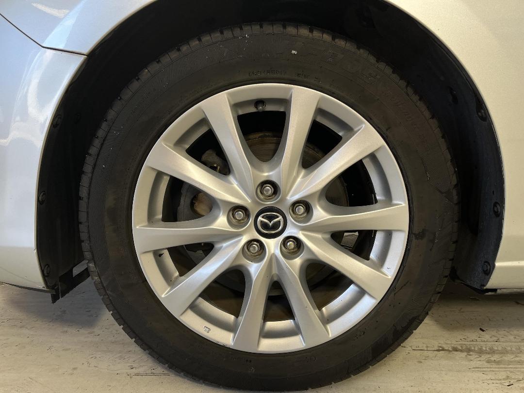 Photo '10' of Mazda Mazda6