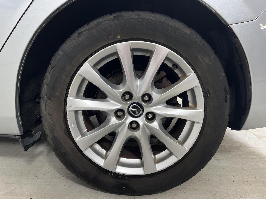 Photo '11' of Mazda Mazda6