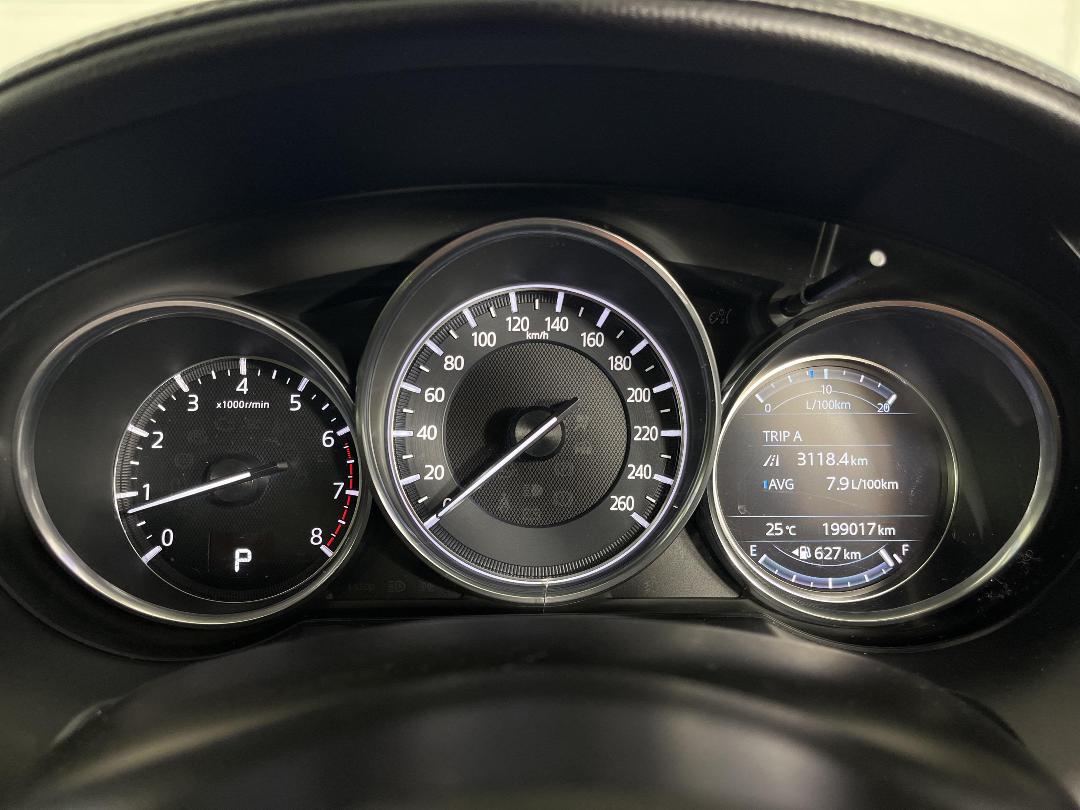 Photo '21' of Mazda Mazda6