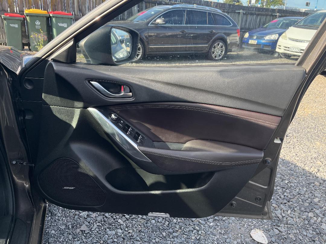 Photo '13' of Mazda Mazda6 LTD DSL