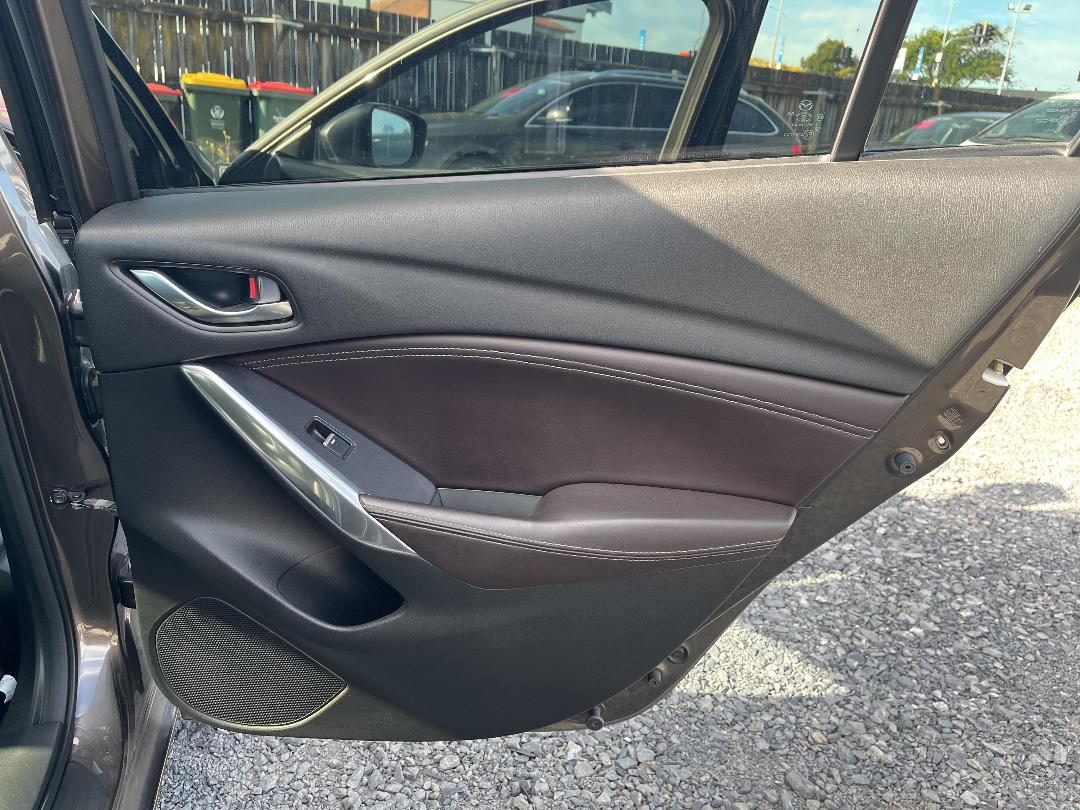 Photo '17' of Mazda Mazda6 LTD DSL