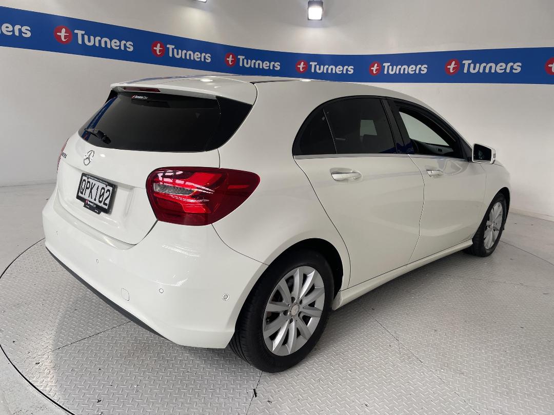 Photo '7' of Mercedes-Benz A180