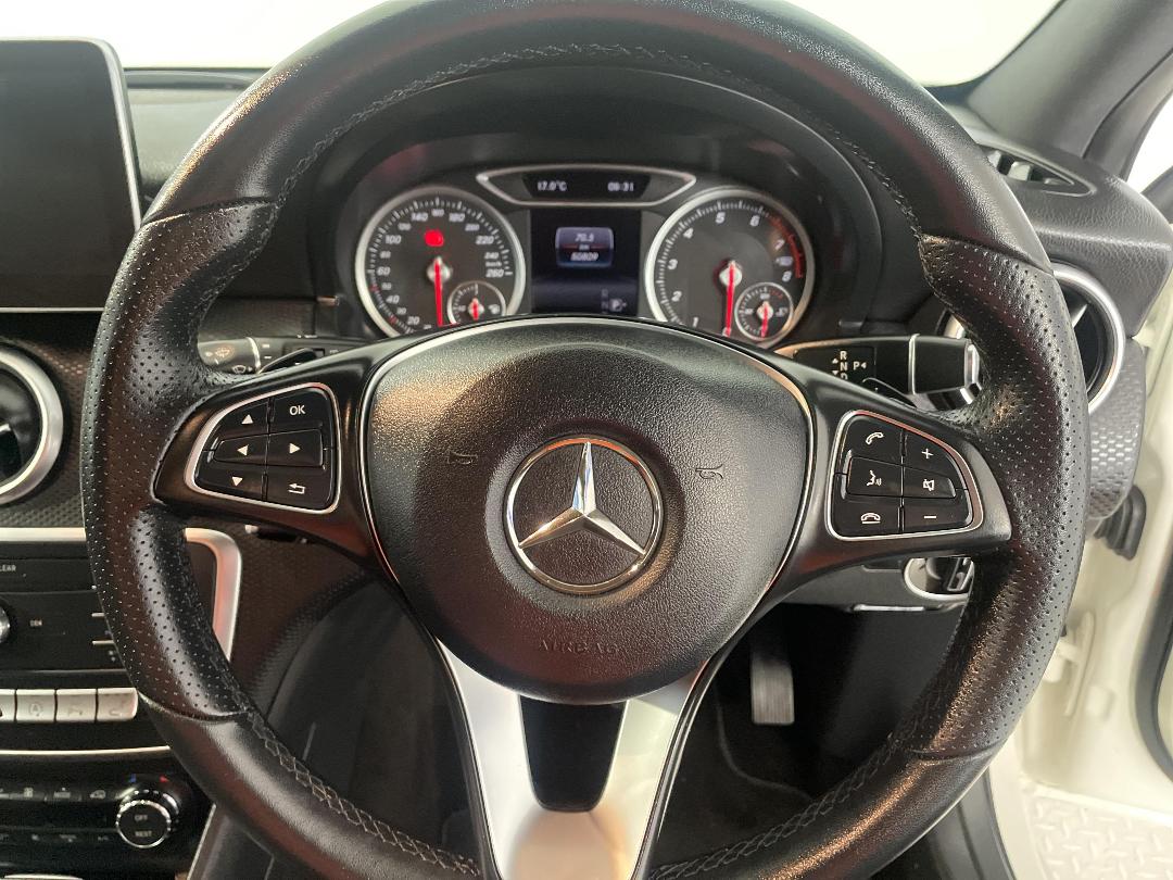 Photo '28' of Mercedes-Benz A180