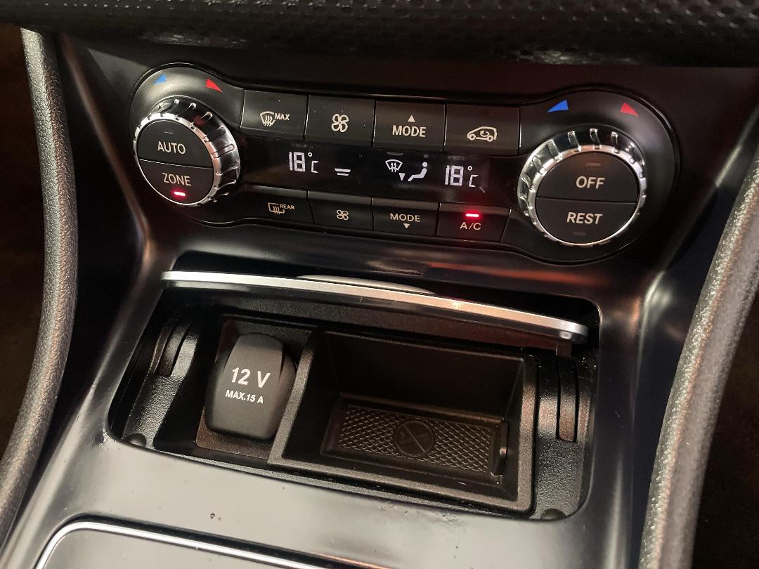 Photo '32' of Mercedes-Benz A180