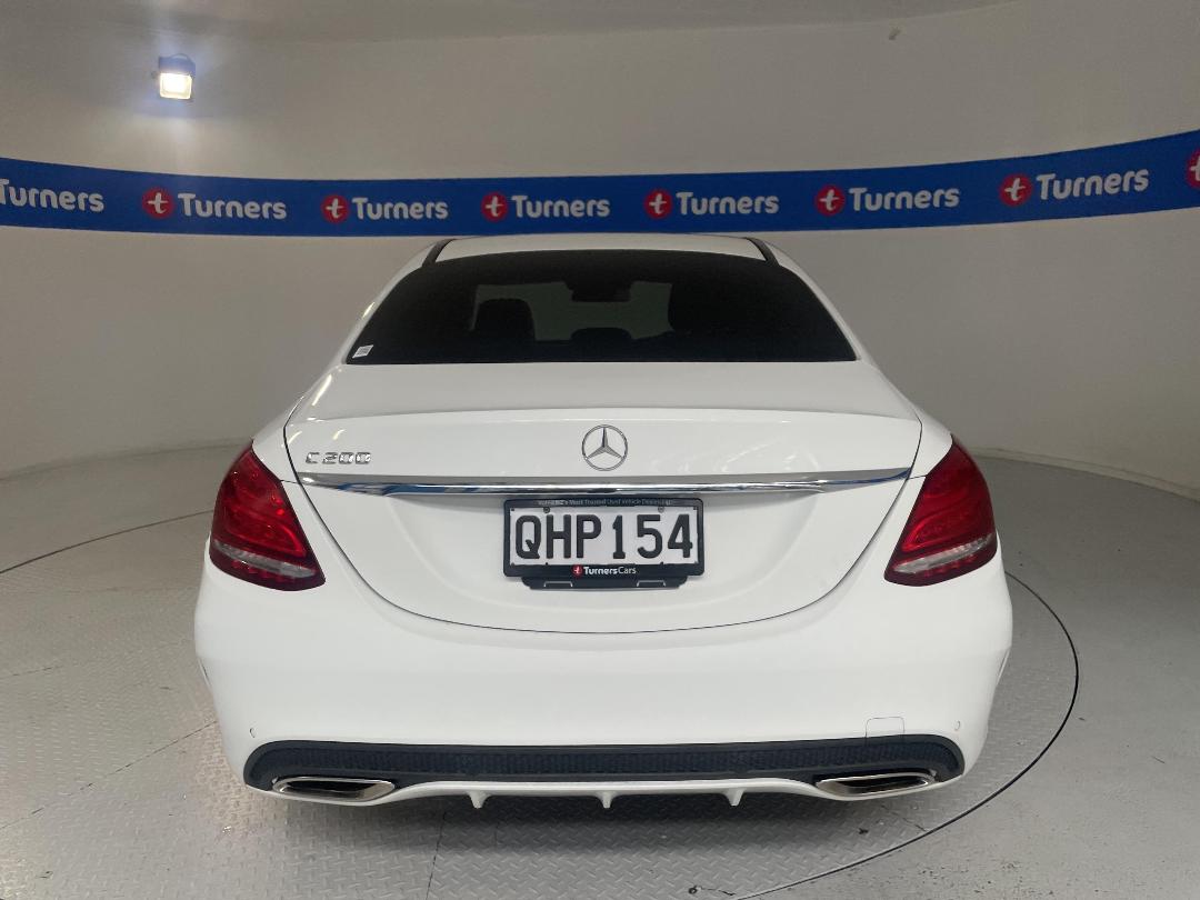 Photo '6' of Mercedes-Benz C200