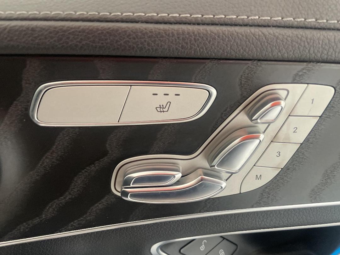 Photo '23' of Mercedes-Benz C200