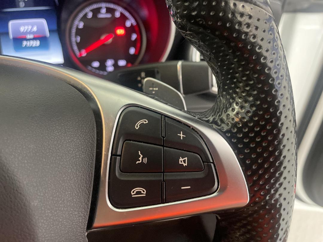 Photo '26' of Mercedes-Benz C200