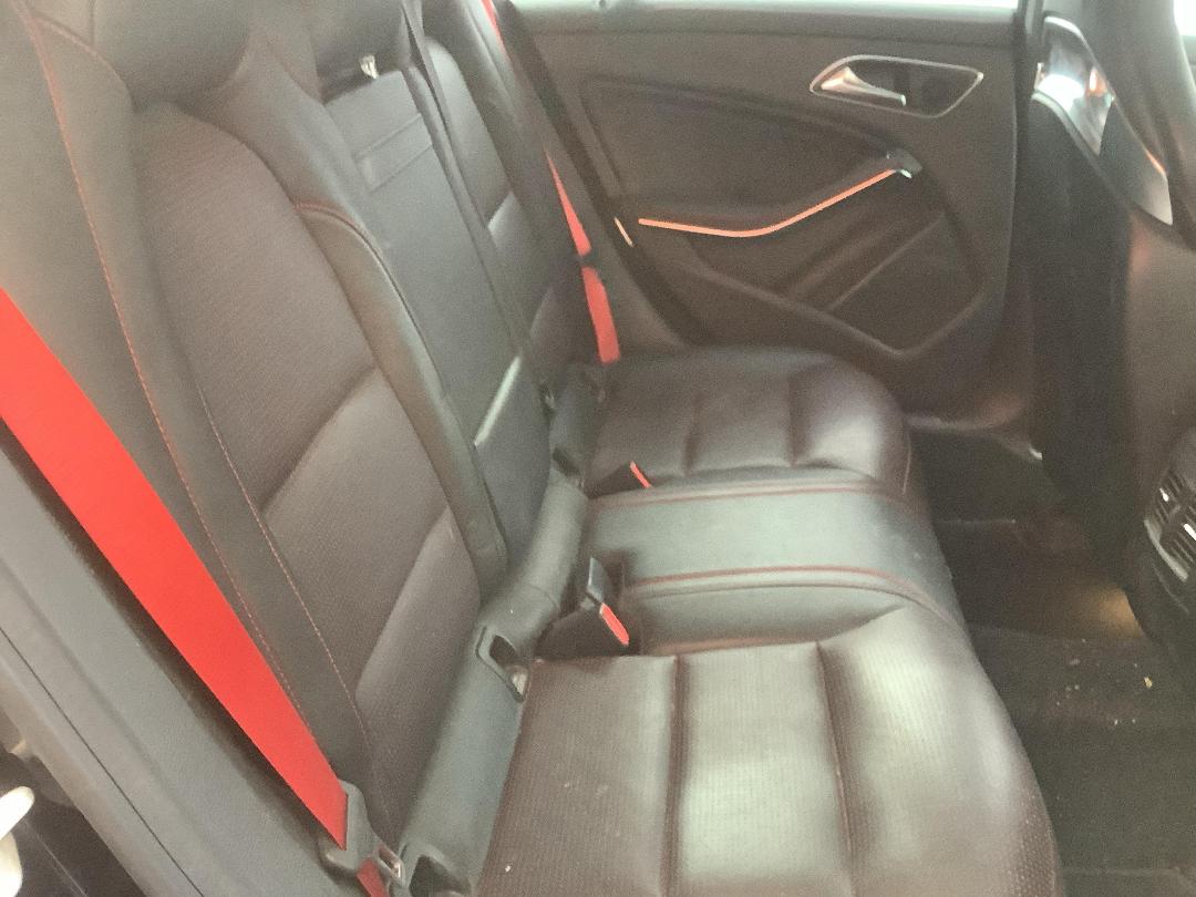 Photo '10' of Mercedes-Benz CLA 45 AMG SB Photo '10' of Mercedes-Benz CLA 45 AMG SB