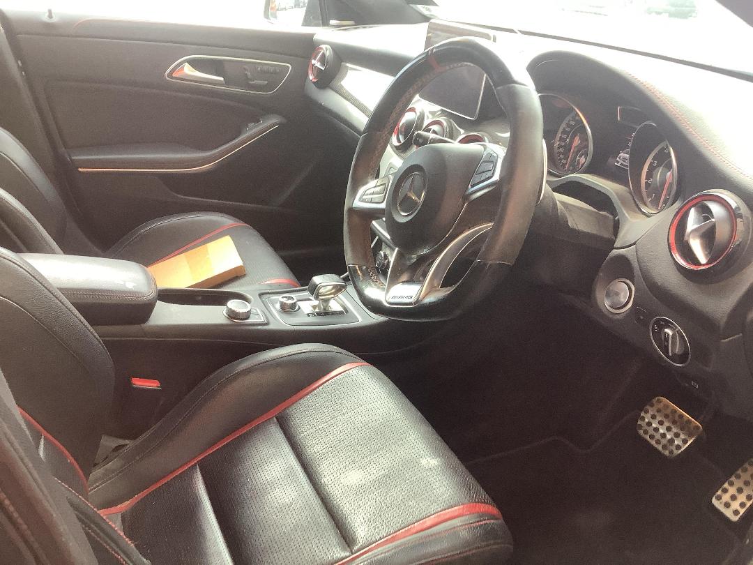 Photo '12' of Mercedes-Benz CLA 45 AMG SB Photo '12' of Mercedes-Benz CLA 45 AMG SB