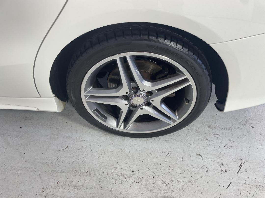 Photo '11' of Mercedes-Benz CLA180