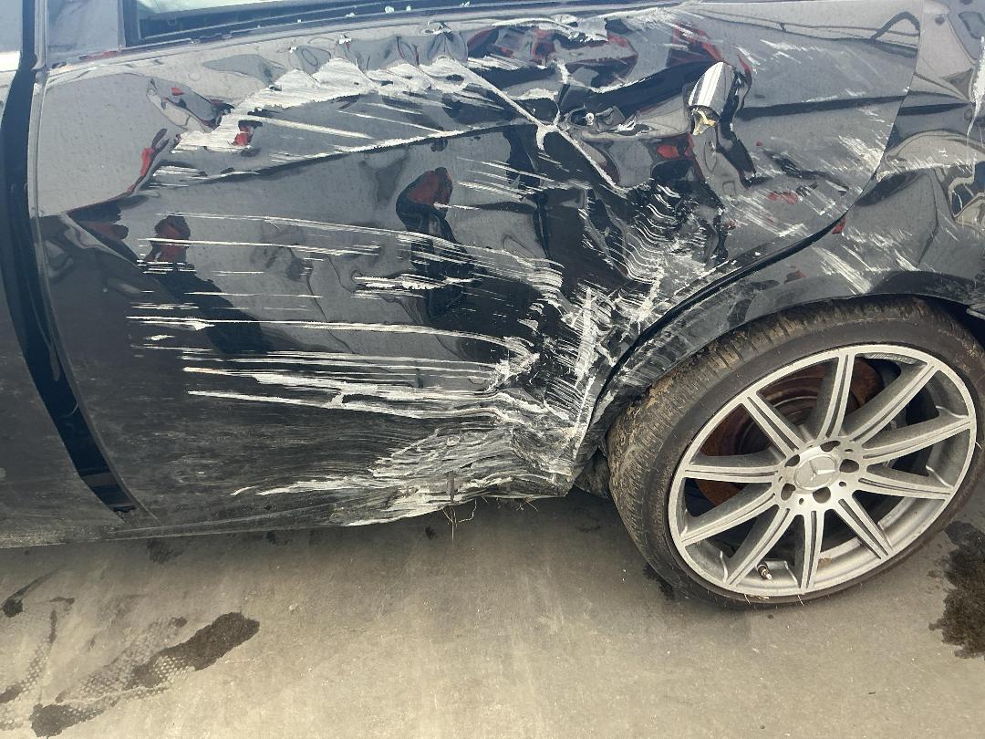 Photo '11' of Mercedes-Benz E63 AMG Saloon Photo '11' of Mercedes-Benz E63 AMG Saloon