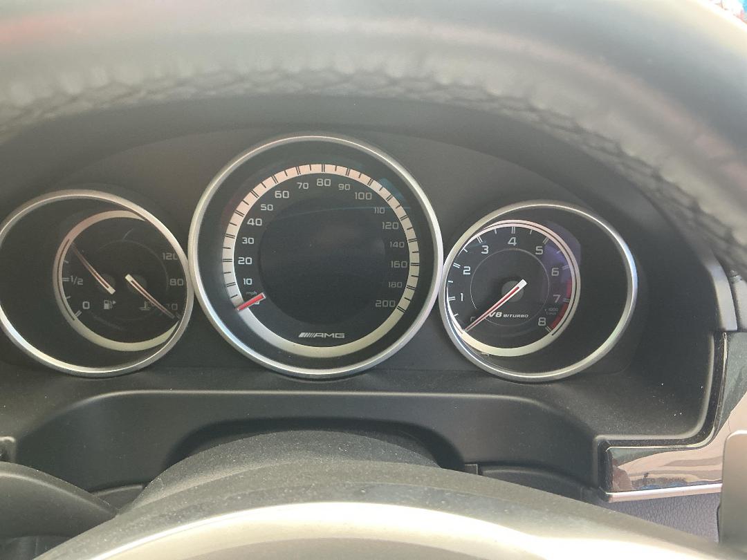 Photo '27' of Mercedes-Benz E63 AMG Saloon Photo '27' of Mercedes-Benz E63 AMG Saloon