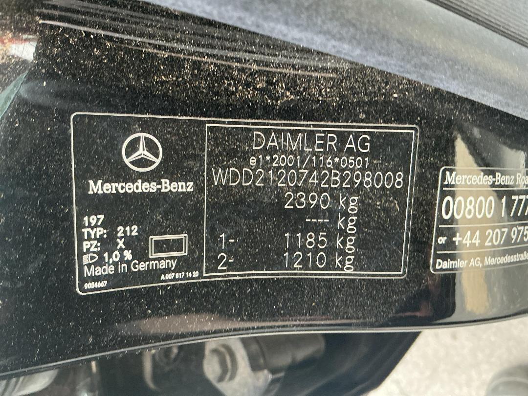 Photo '33' of Mercedes-Benz E63 AMG Saloon Photo '33' of Mercedes-Benz E63 AMG Saloon