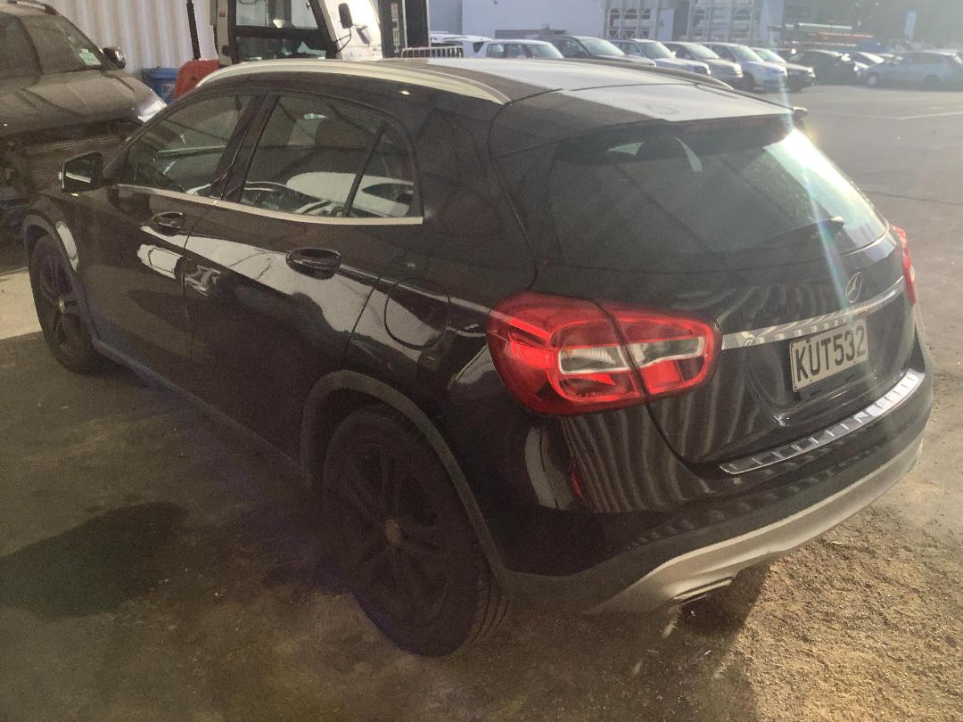 Photo '4' of Mercedes-Benz GLA 180