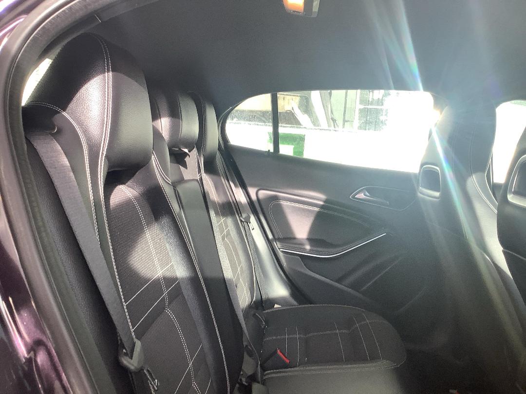 Photo '8' of Mercedes-Benz GLA 180