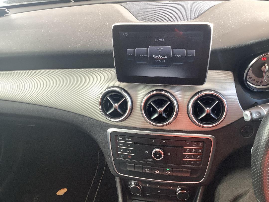 Photo '14' of Mercedes-Benz GLA 180