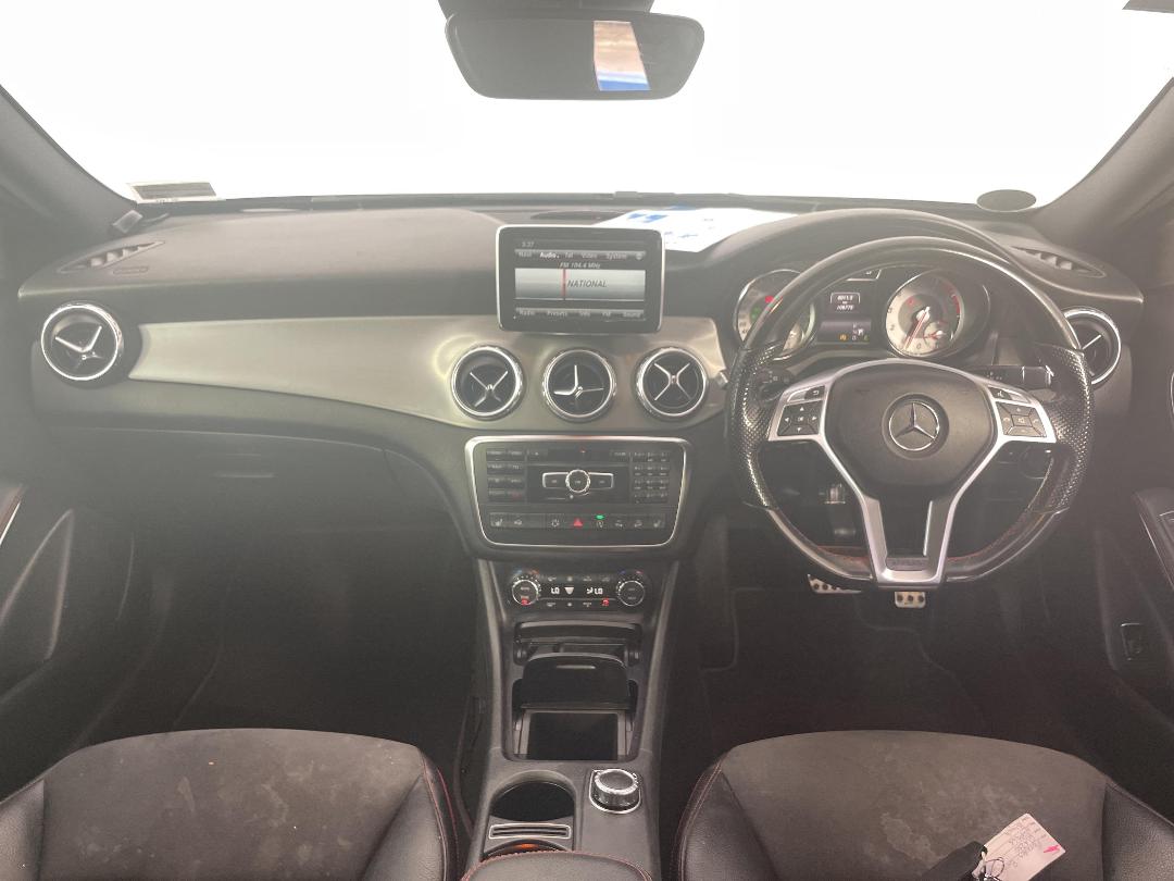 Photo '17' of Mercedes-Benz GLA250