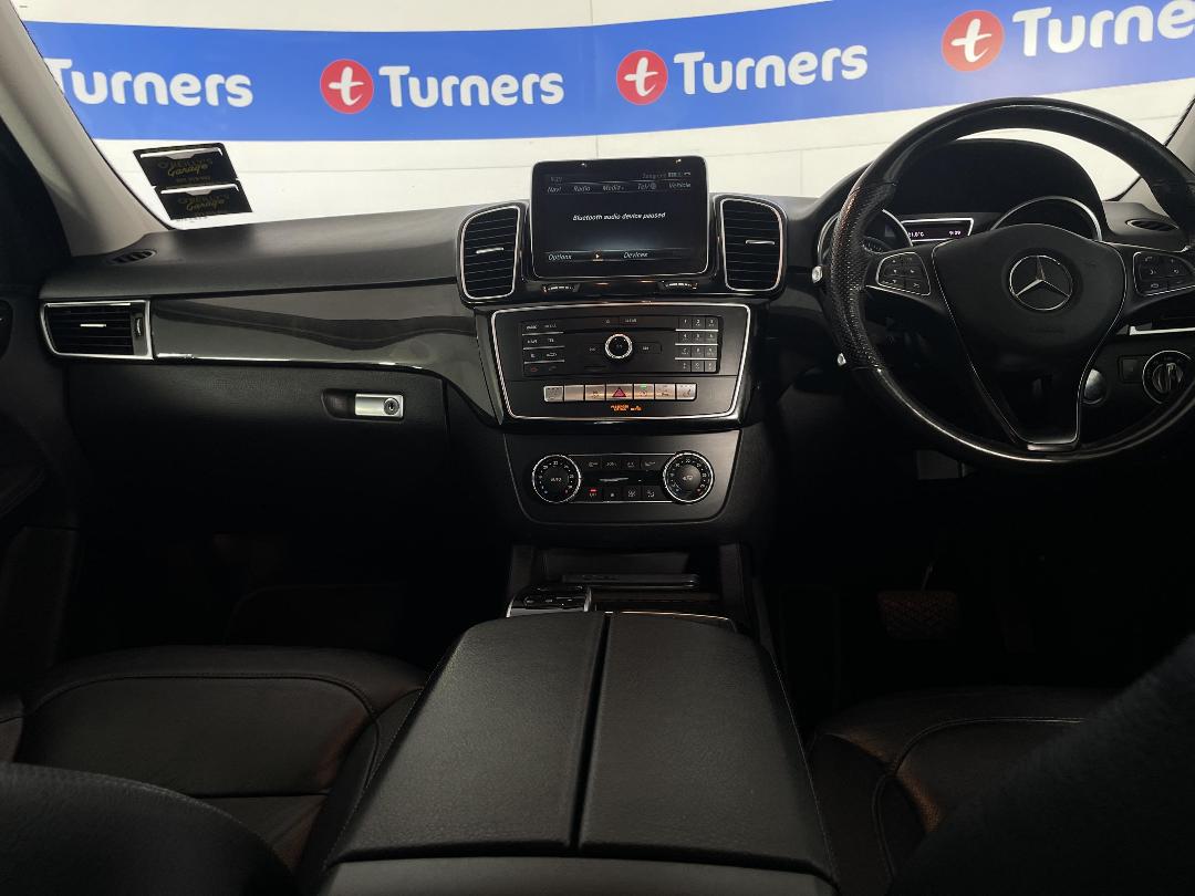 Photo '18' of Mercedes-Benz GLE