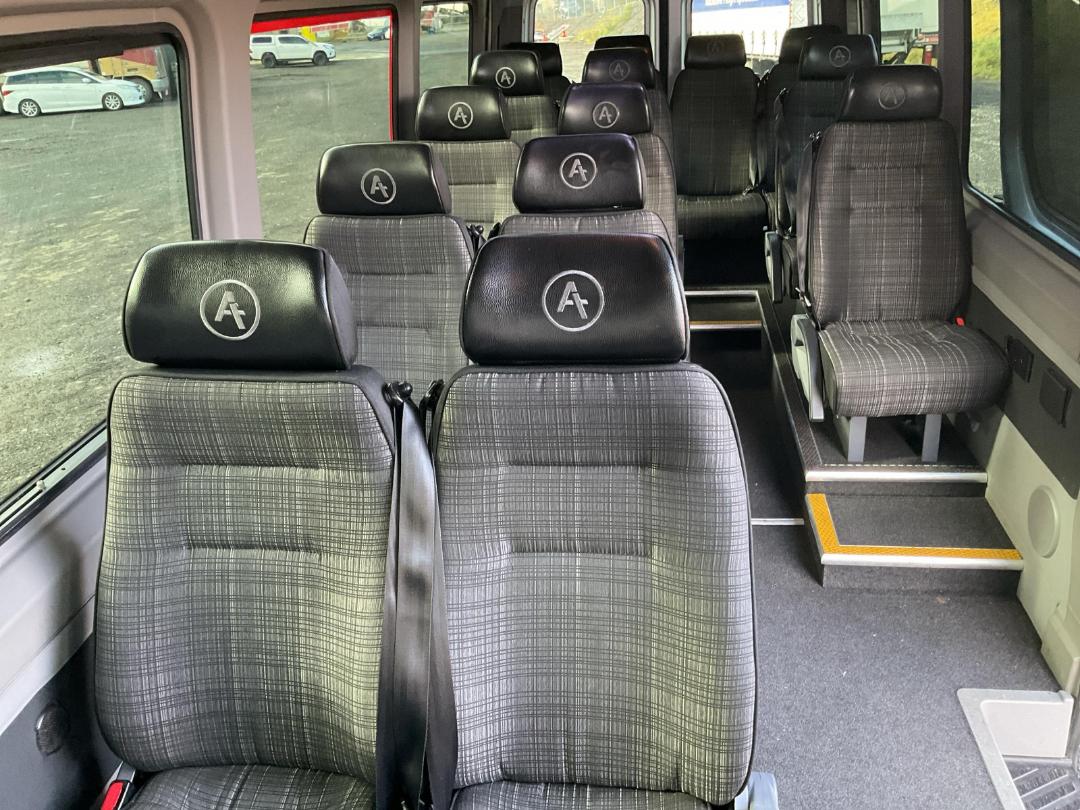 Photo '17' of Mercedes-Benz Sprinter 519 4325 E Mini BUS Minibus Photo '17' of Mercedes-Benz Sprinter 519 4325 E Mini BUS Minibus