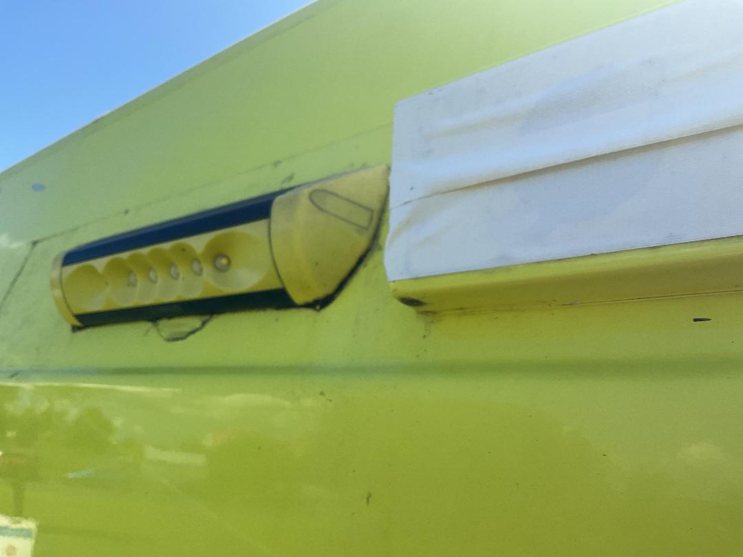 Photo '43' of Mercedes-Benz Sprinter M-B 319 SPRINTER CC Ambulance Photo '43' of Mercedes-Benz Sprinter M-B 319 SPRINTER CC Ambulance