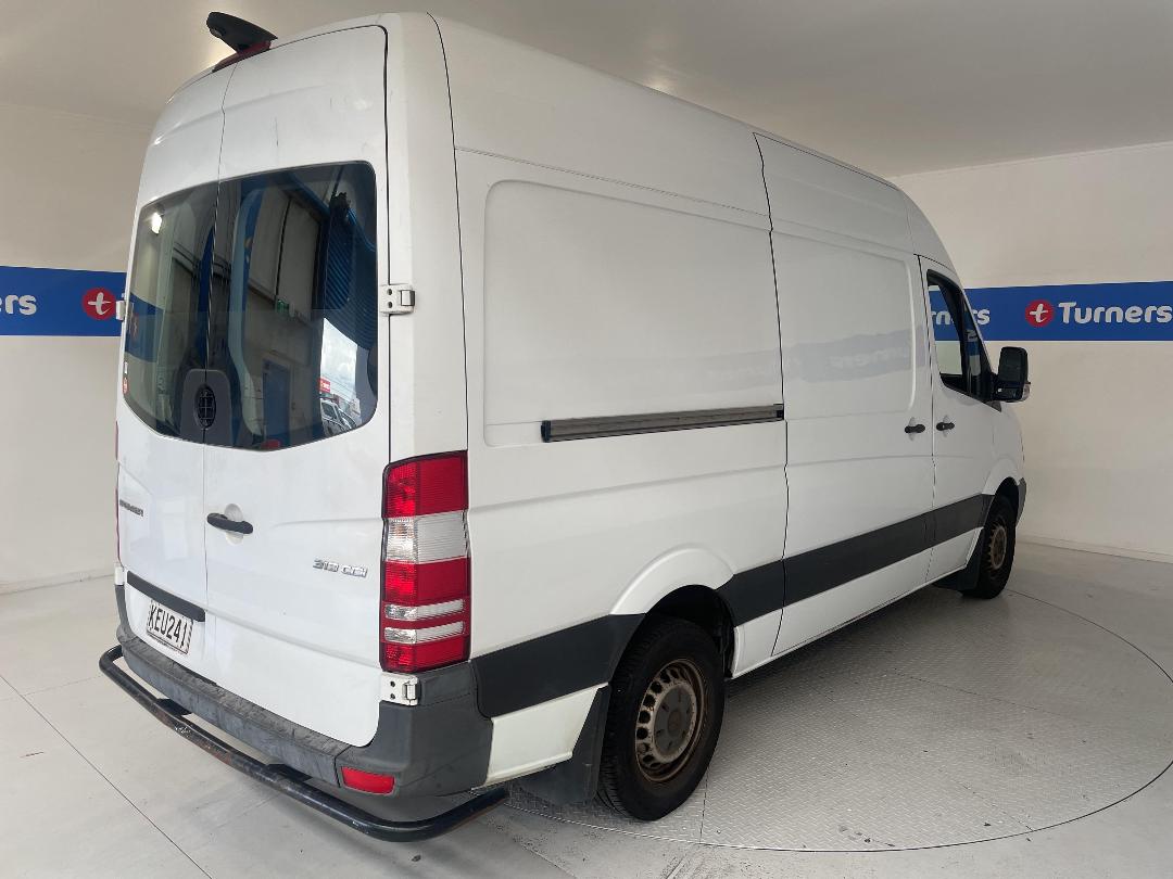 Photo '7' of Mercedes-Benz Sprinter Photo '7' of Mercedes-Benz Sprinter