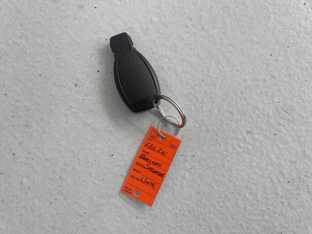 Photo '21' of Mercedes-Benz Sprinter Photo '21' of Mercedes-Benz Sprinter